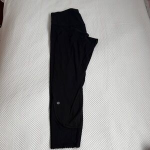 Lululemon Align High-Rise Pant Legging 25" Scallop bottom, size 10, Black
